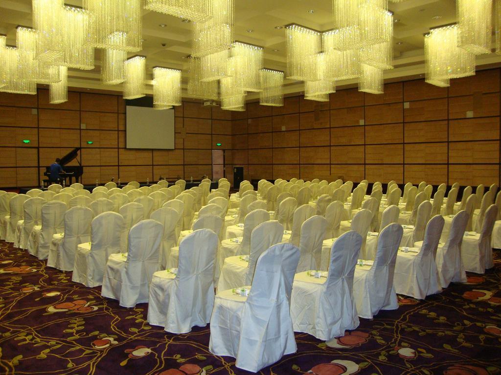 Ramada Plaza Lianyungang Hotel Ngoại thất bức ảnh