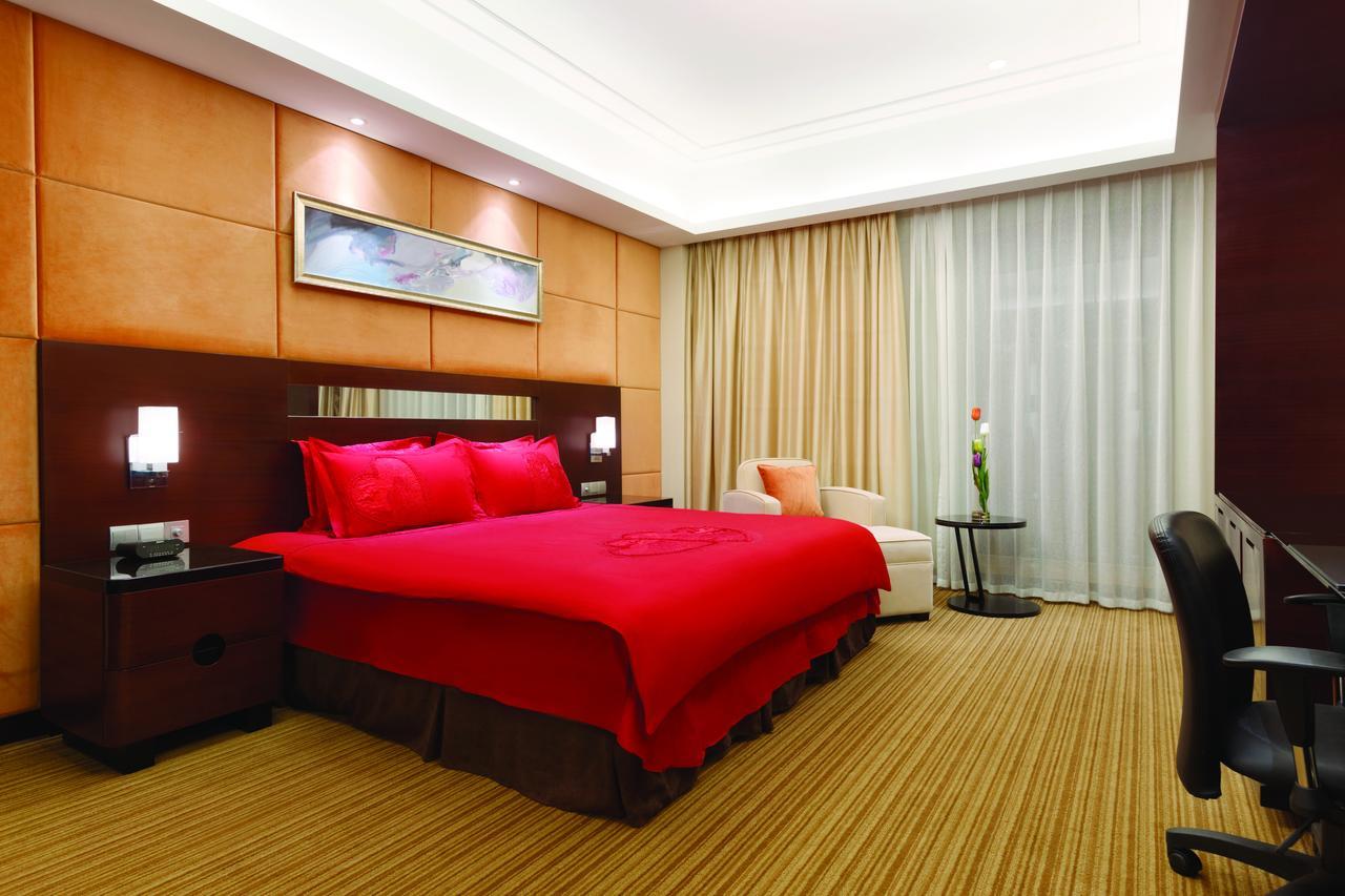 Ramada Plaza Lianyungang Hotel Ngoại thất bức ảnh
